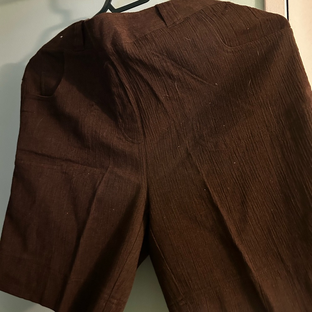 Black short